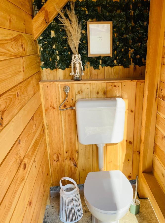 Greenvalleyglamping Sesce Pri Preboldu Exterior foto