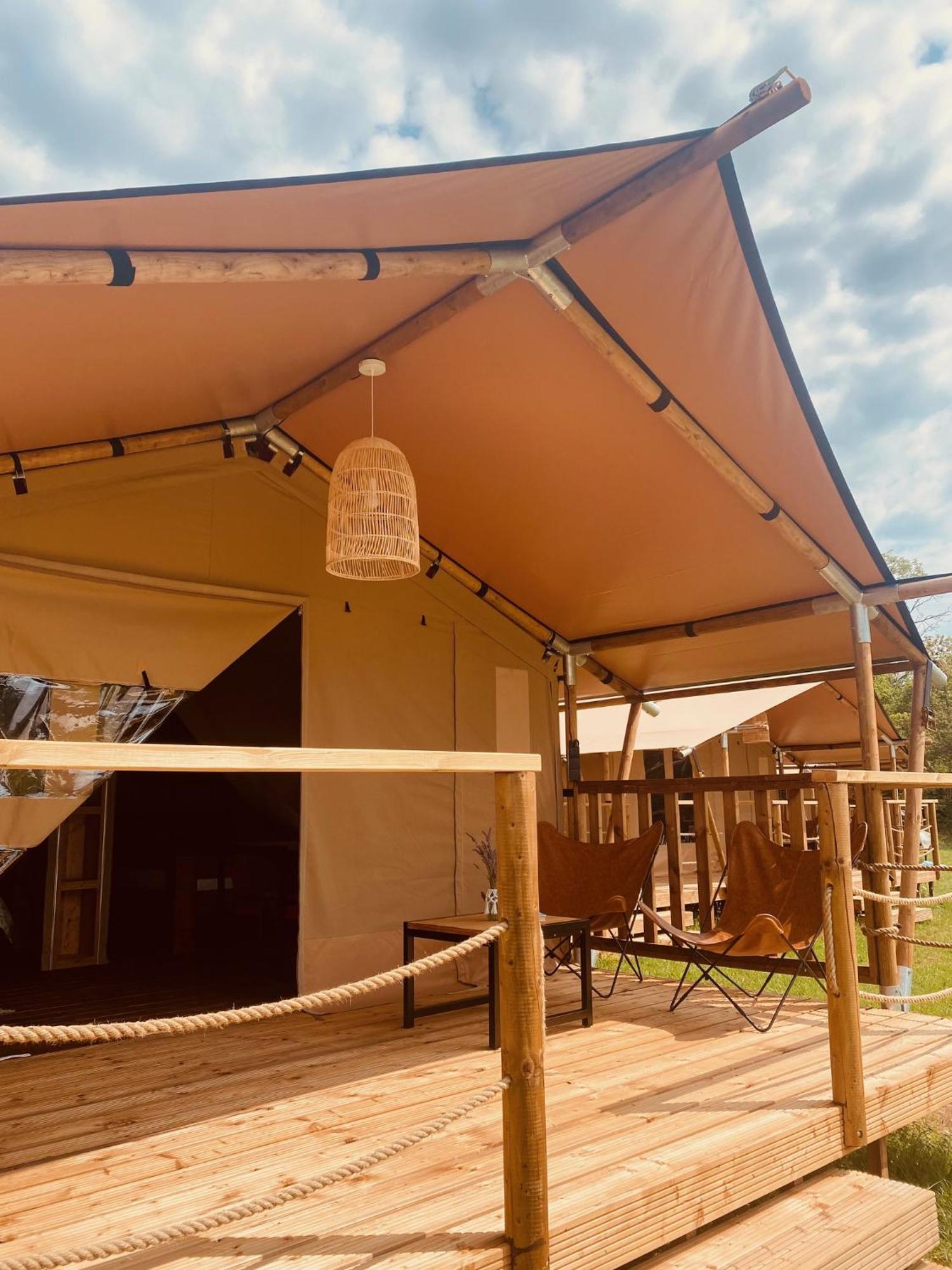 Greenvalleyglamping Sesce Pri Preboldu Exterior foto